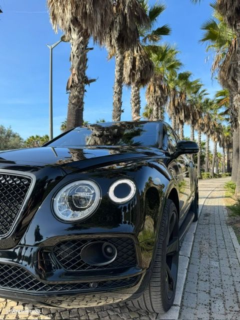 Bentley Bentayga V8 - 11