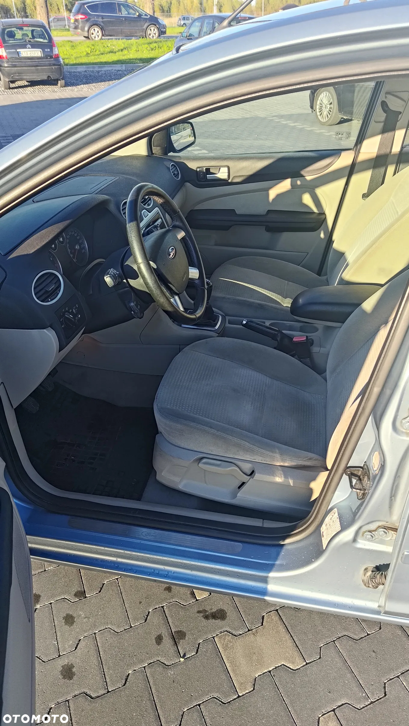 Ford Focus 1.6 Ti-VCT Ghia - 10
