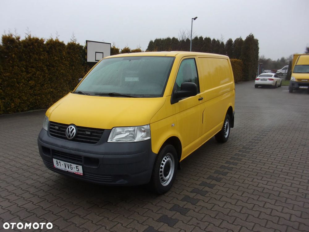 Volkswagen Transporter T5 - 1
