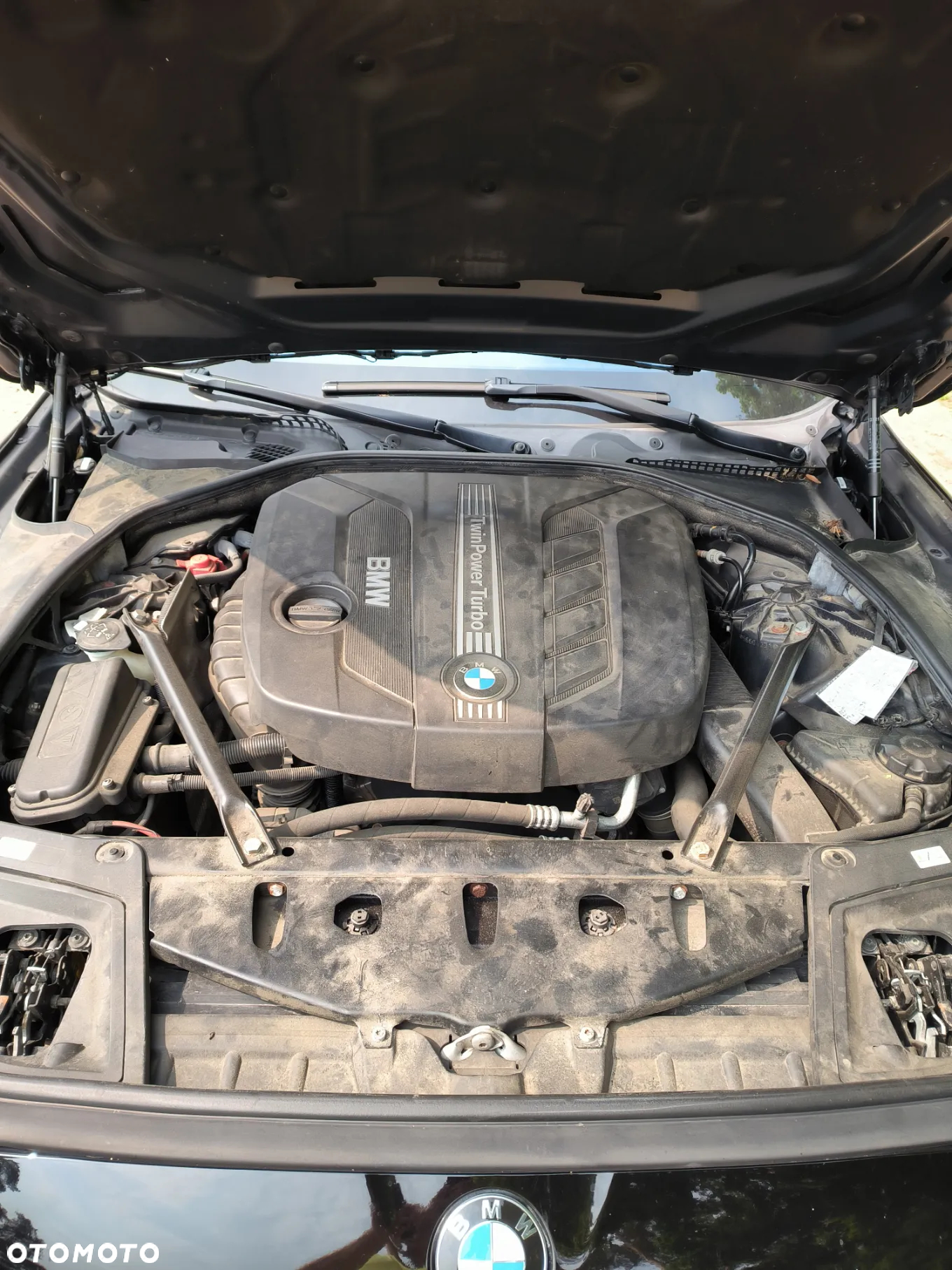 BMW Seria 5 520d xDrive - 16