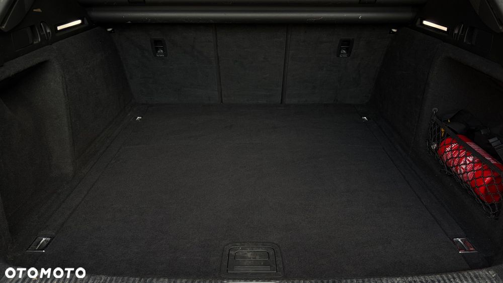 Audi A4 Avant 2.0 TDI S tronic quattro sport - 17