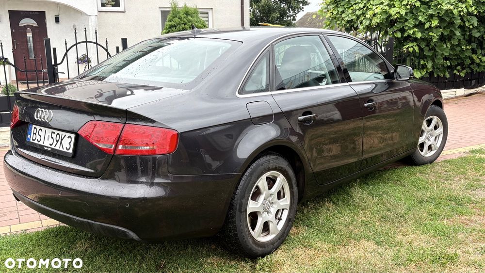 Audi A4 Avant - 6