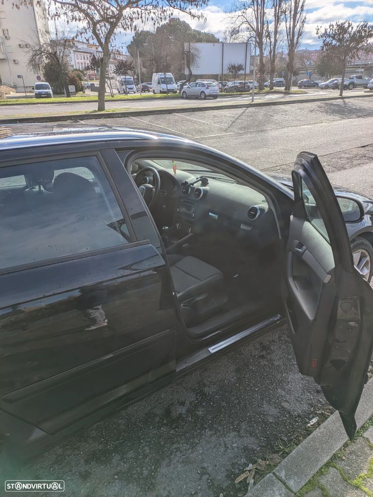 Audi A3 Sportback 1.6 TDI Attraction - 12