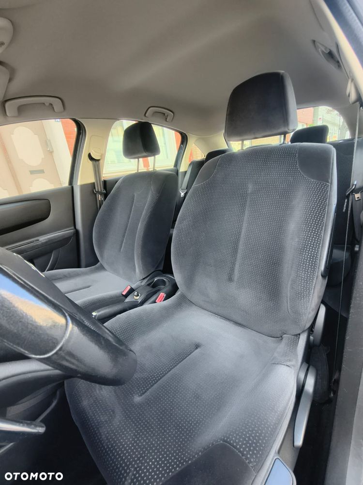 Citroën C4 1.6 HDi FAP EGS6 Confort - 16