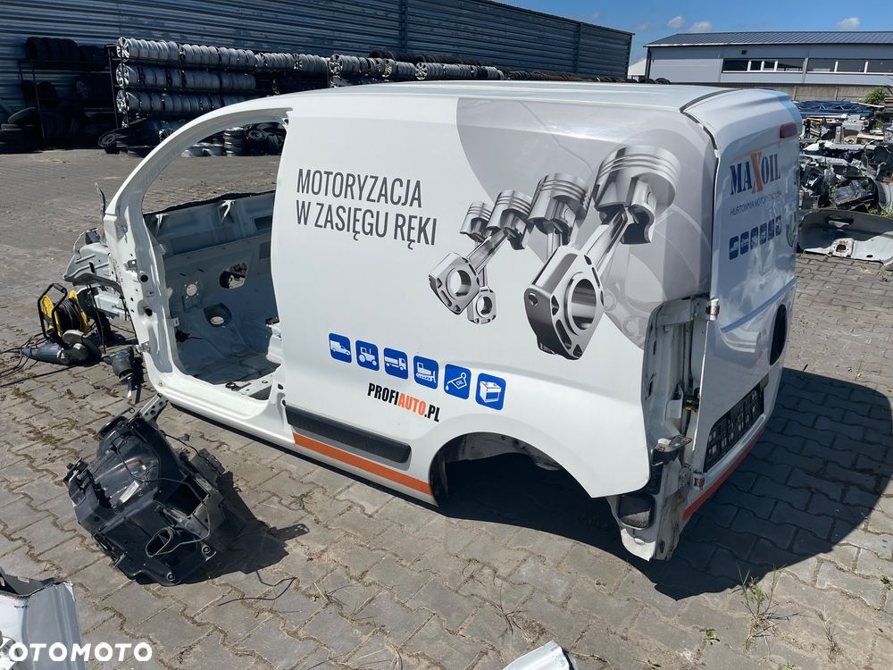 FIAT FIORINO QUBO BIPPER BŁOTNIK TYLNY PRAWY LEWY PROG ĆWIARTKA