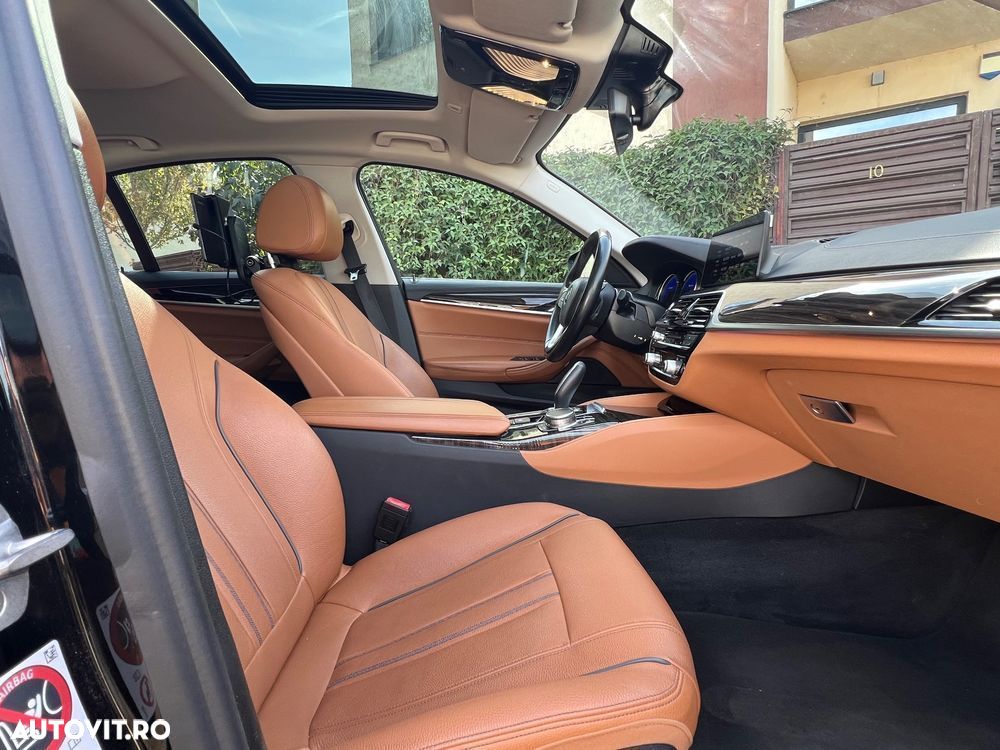 BMW Seria 5 520d AT - 28