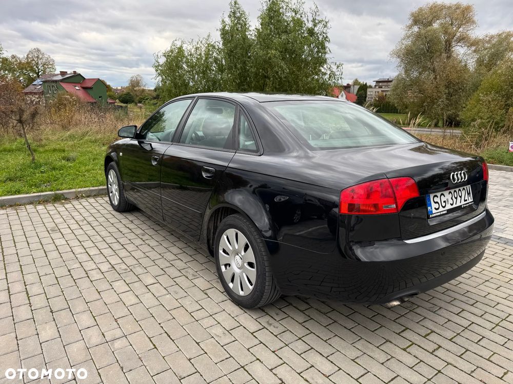 Audi A4 Limousine 2.0 TDI - 4