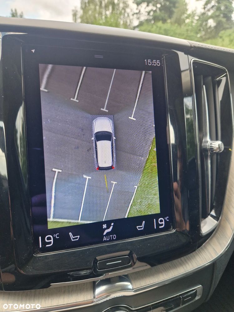 Volvo XC 60 B5 D AWD Geartronic Momentum - 36