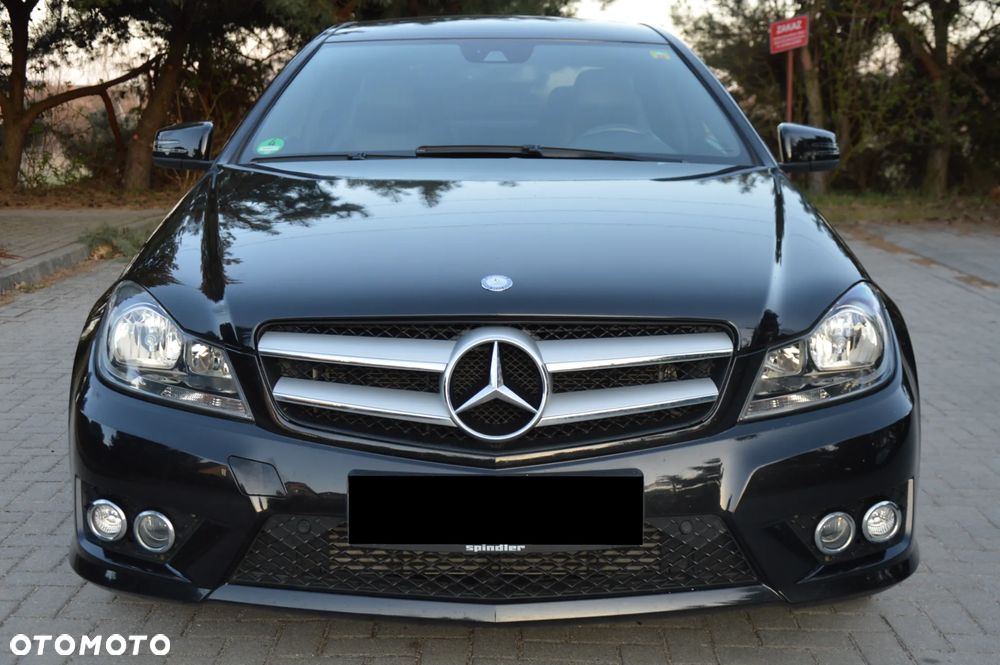 Mercedes-Benz Klasa C 180 BlueEFFICIENCY - 3