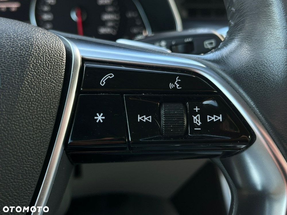 Audi A6 Avant 40 TDI S tronic - 15