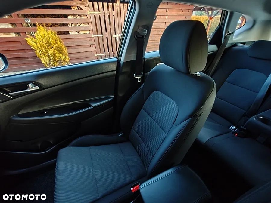 Hyundai Tucson 1.6 GDi 2WD Select - 33