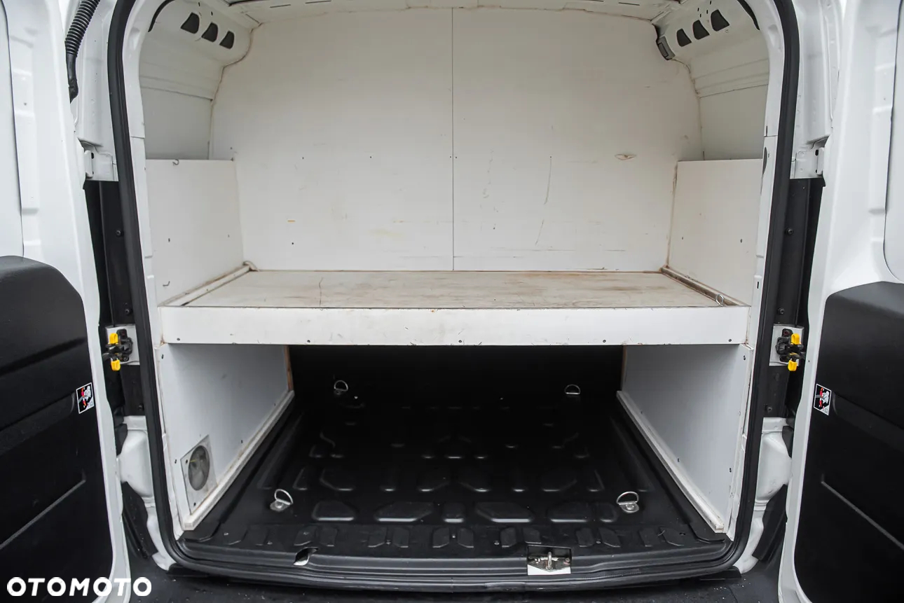 Fiat DOBLO MAXI - 22