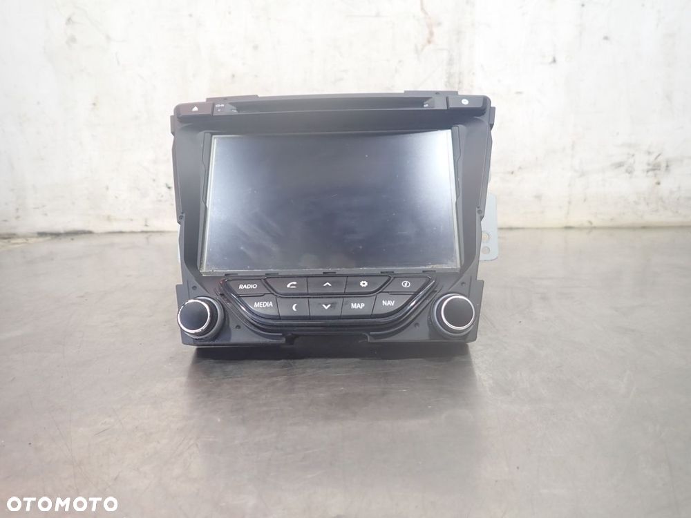 RADIO HYUNDAI i40 I CW 1.7 - 1