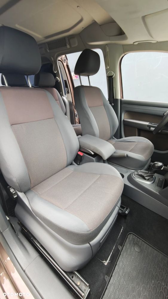 Volkswagen Caddy Maxi Trendline DSG - 22