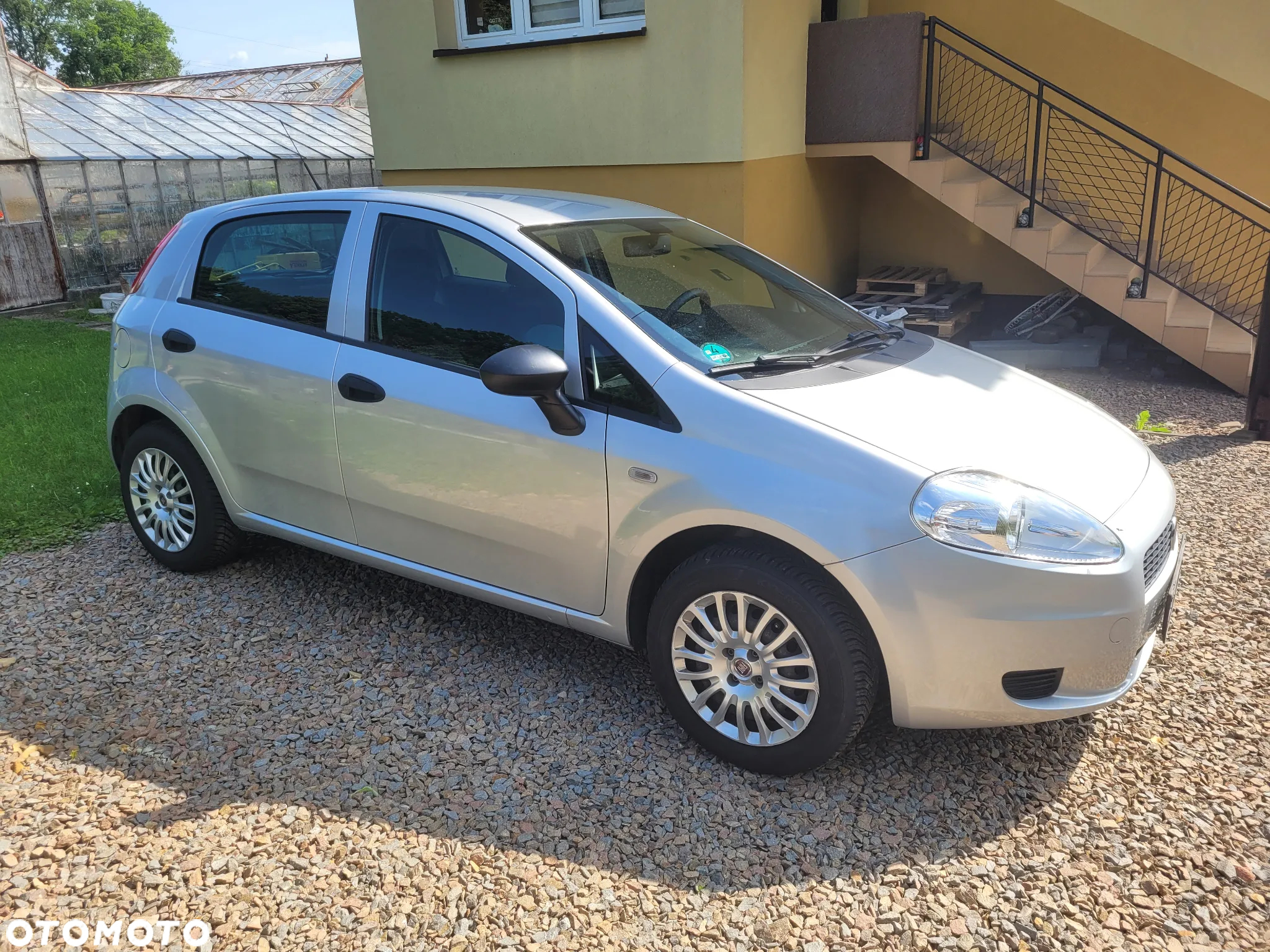 Fiat Grande Punto - 9