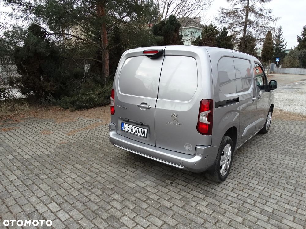 Peugeot Partner - 10