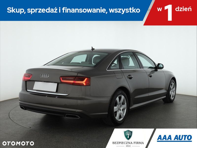 Audi A6 - 6