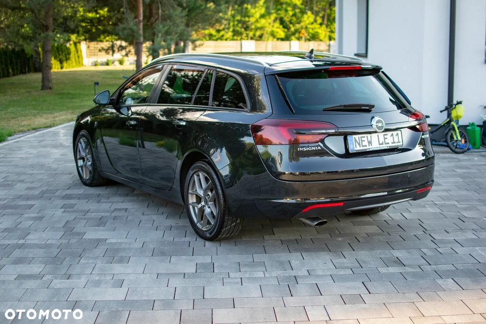 Opel Insignia - 21