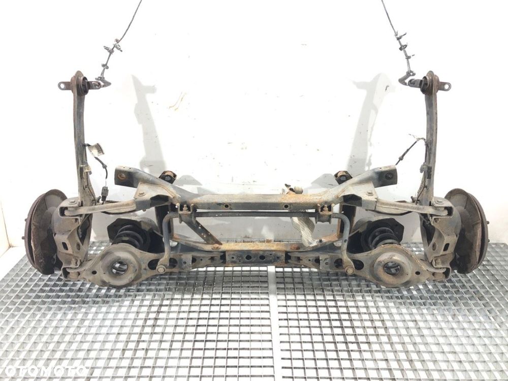 BELKA TYŁ  VOLVO C30 (533) 2006 - 2013 1.6 D2 84 kW [115 KM] olej napędowy 2010 - 2012 - 7