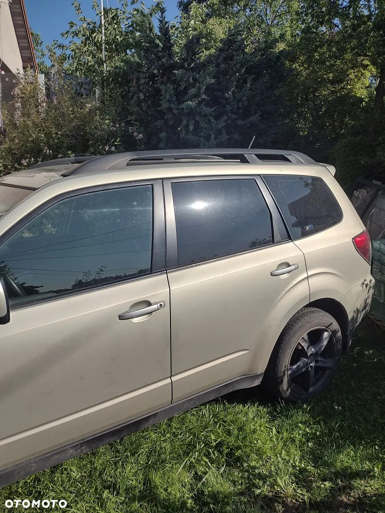 Subaru Forester 2.0D VR 000 - 7