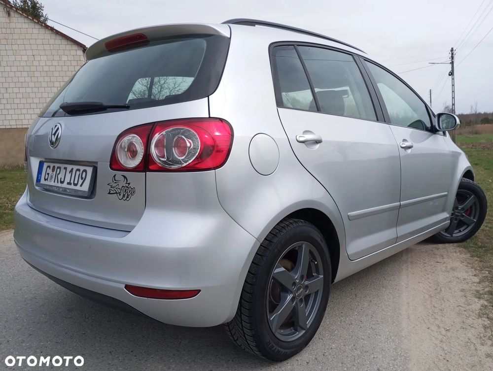 Volkswagen Golf - 3