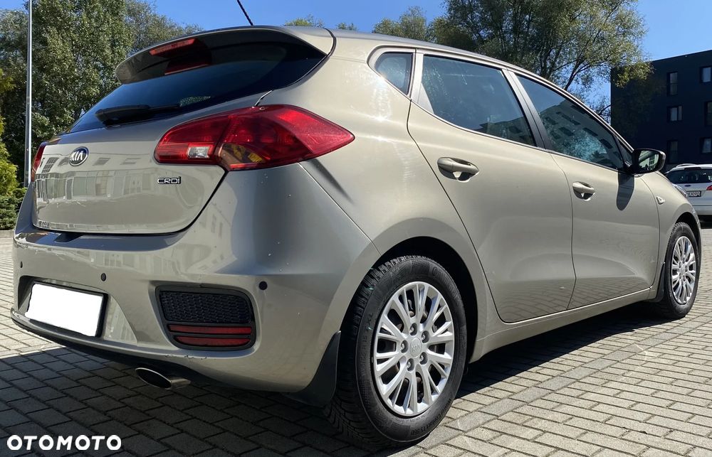 Kia Ceed Cee'd 1.6 CRDi L DCT - 10