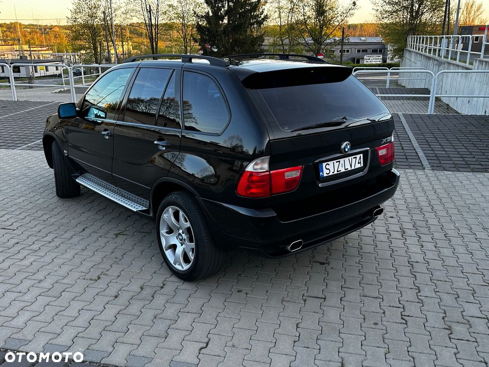 BMW X5 3.0 i - 8