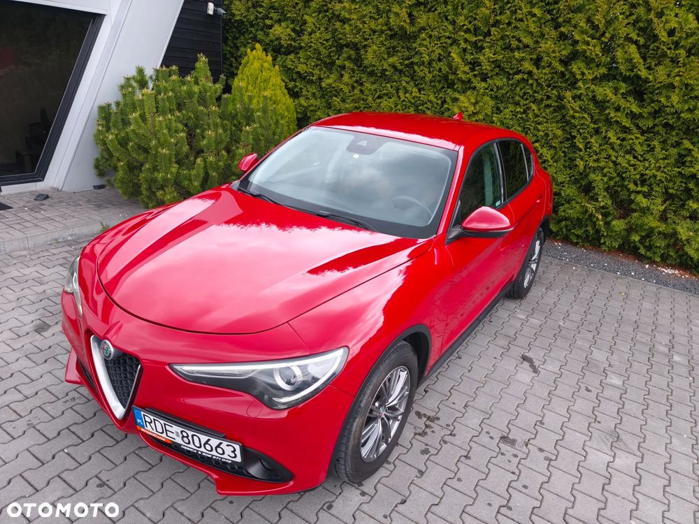 Alfa Romeo Stelvio - 2