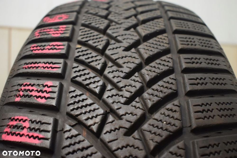 R19 235/55 Semperit Speed-Grip 3 Pojedyncza