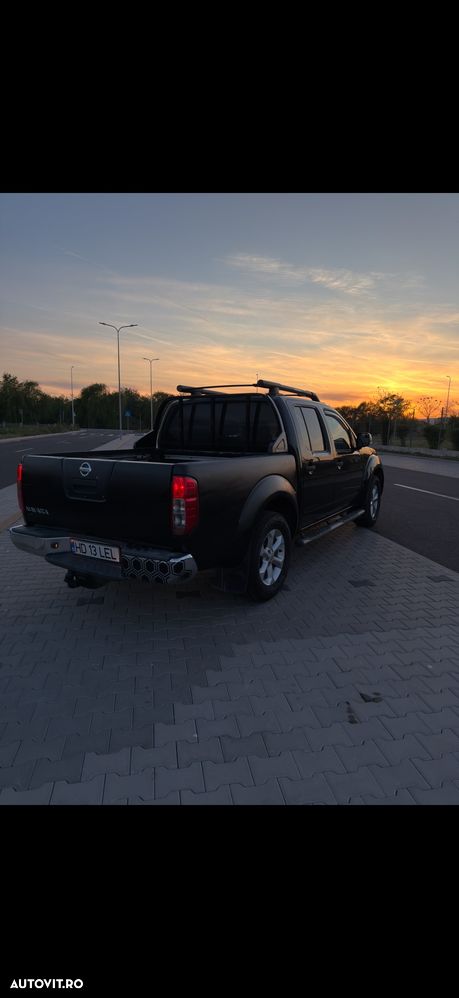 Nissan Navara 2.5 dCi DPF 4X4 Double Cab LE Aut. - 5