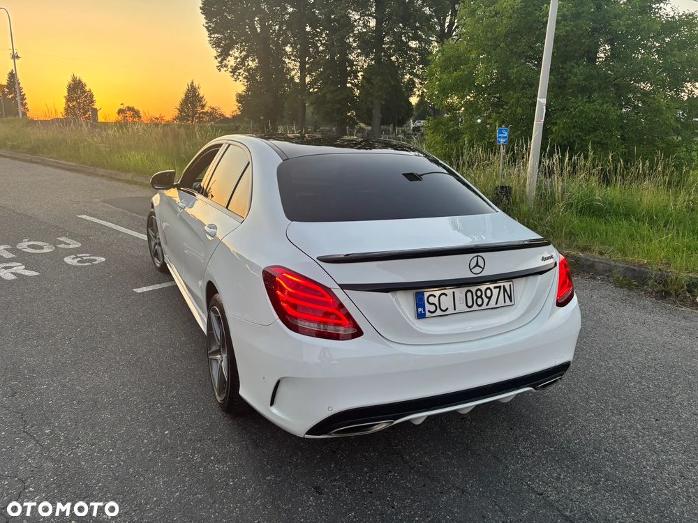 Mercedes-Benz Klasa C 200 4-Matic 7G-TRONIC - 12