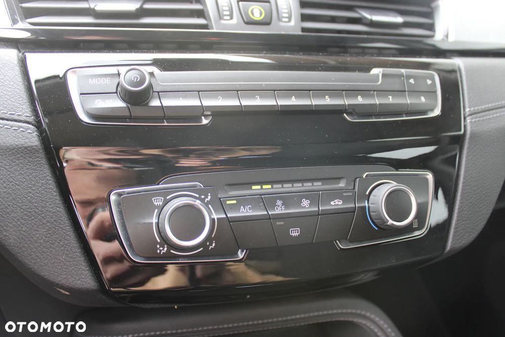 BMW X2 sDrive18i - 21