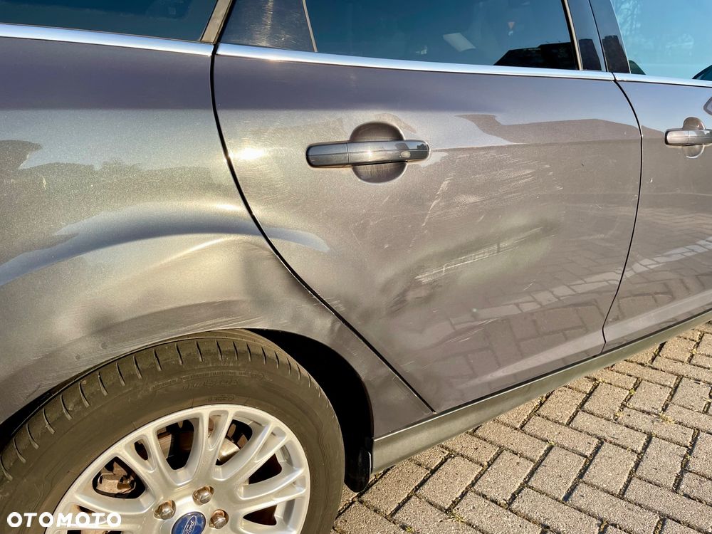 Ford Focus 1.6 EcoBoost Titanium - 14