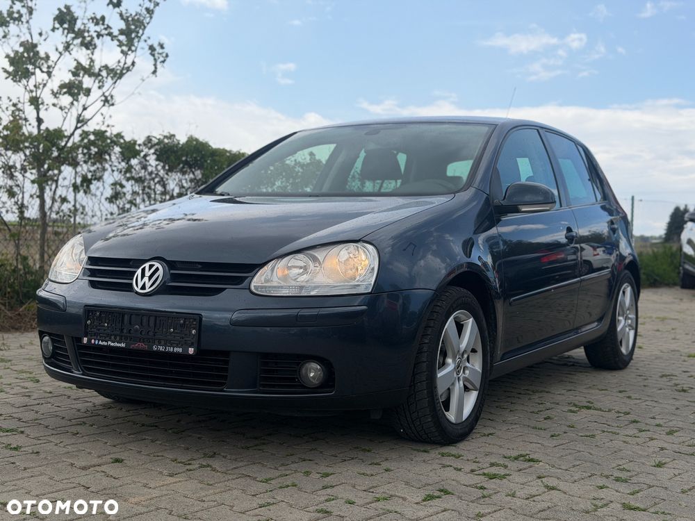 Volkswagen Golf 1.9 TDI Q-Line - 2