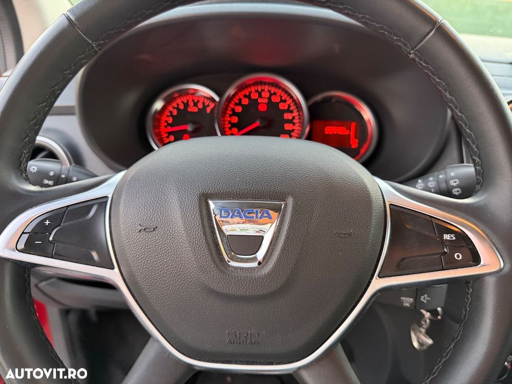 Dacia Lodgy 1.5 Blue dCi Laureate - 24