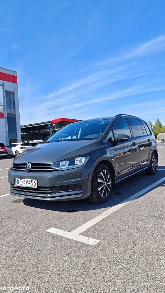 Volkswagen Touran 1.5 TSI EVO Trendline - 3