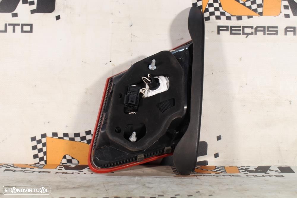 Farolim Esquerdo Mercedes-Benz E-Class Coupé (C207)  A2078200364 / Mal - 2