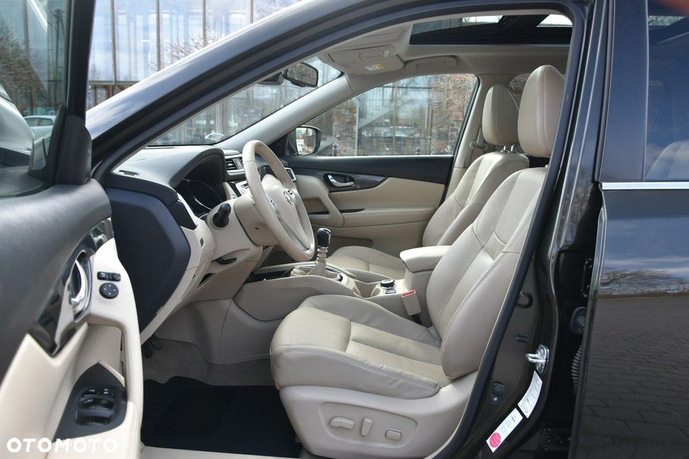 Nissan X-Trail - 17