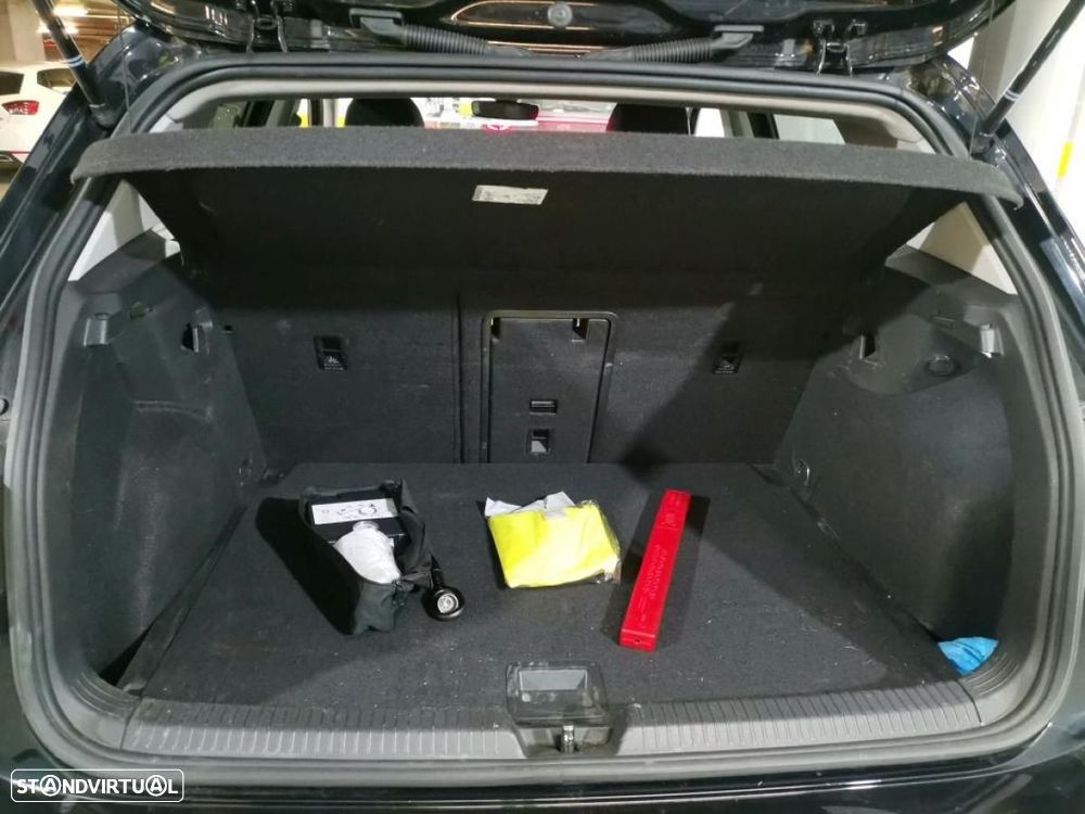 VW Golf 1.0 TSI Sportline - 4