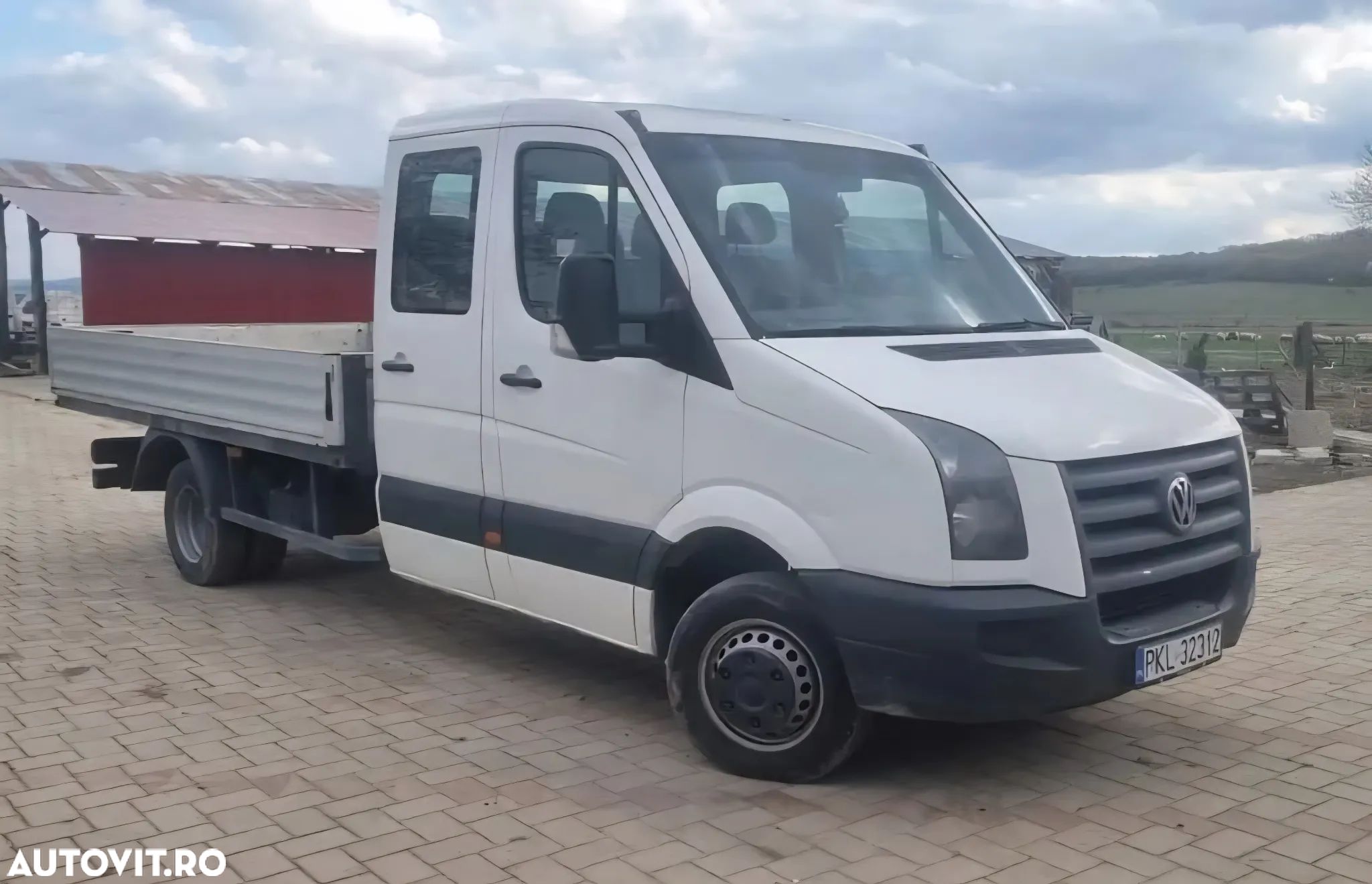 Volkswagen Crafter - 1