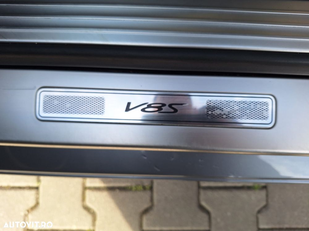 Bentley Continental V8 S - 17