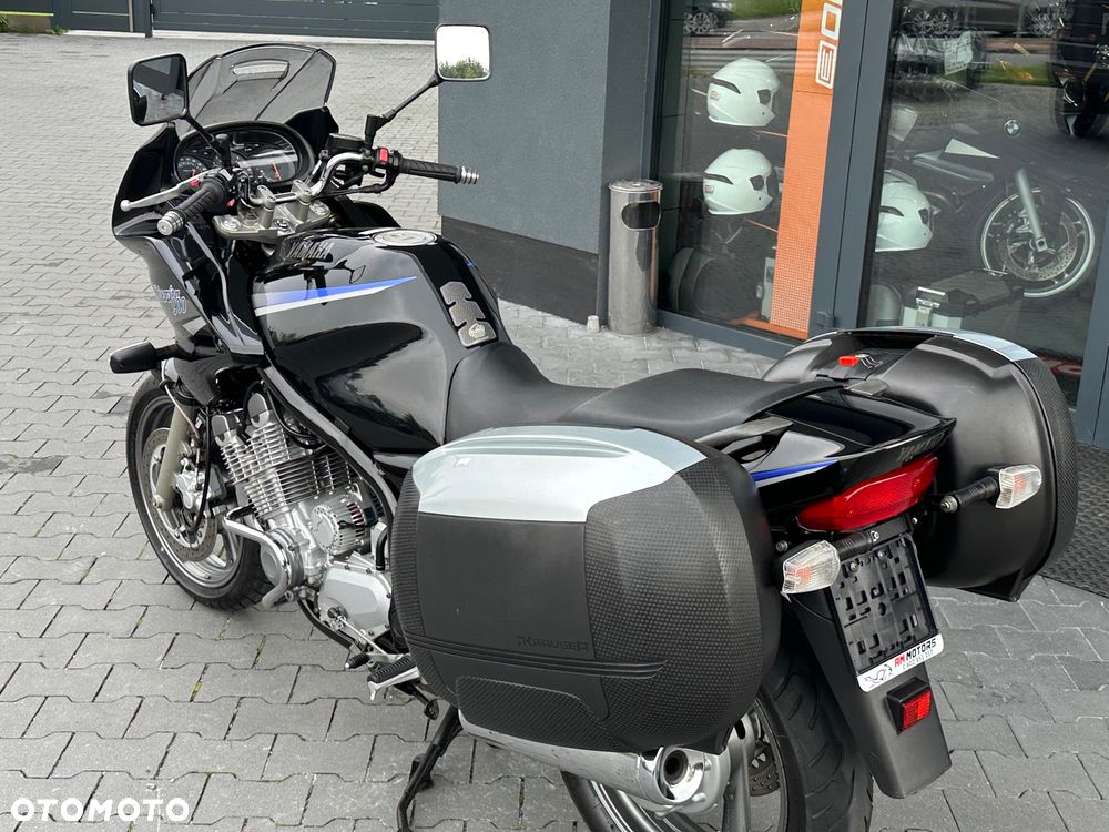 Yamaha XJ - 30