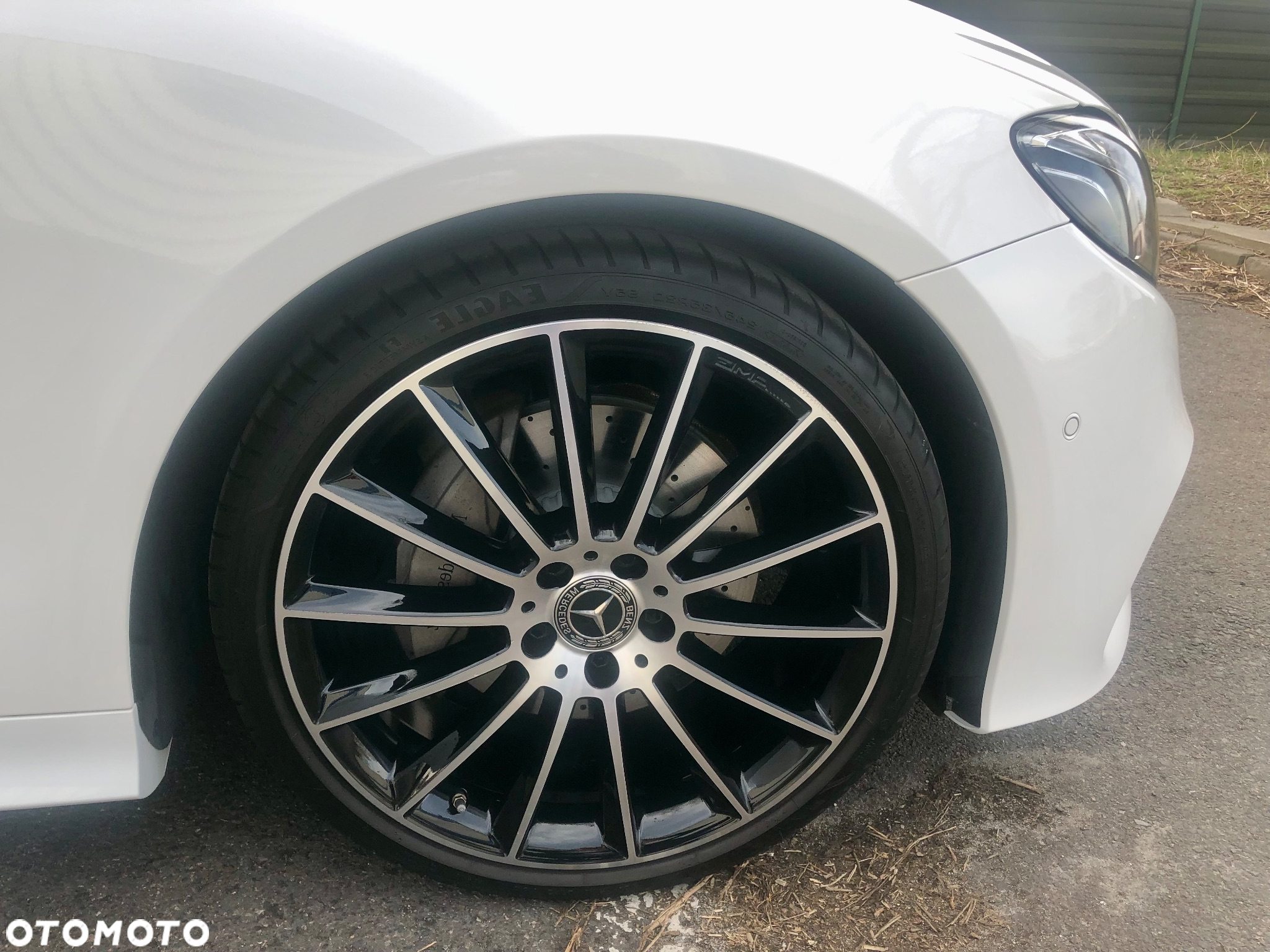 Mercedes-Benz Klasa E 200 Coupe 9G-TRONIC - 39