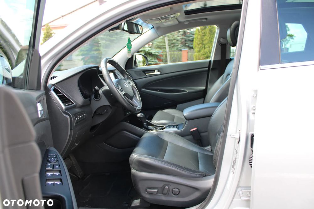 Hyundai Tucson blue 1.7 CRDi 2WD DCT Premium - 16