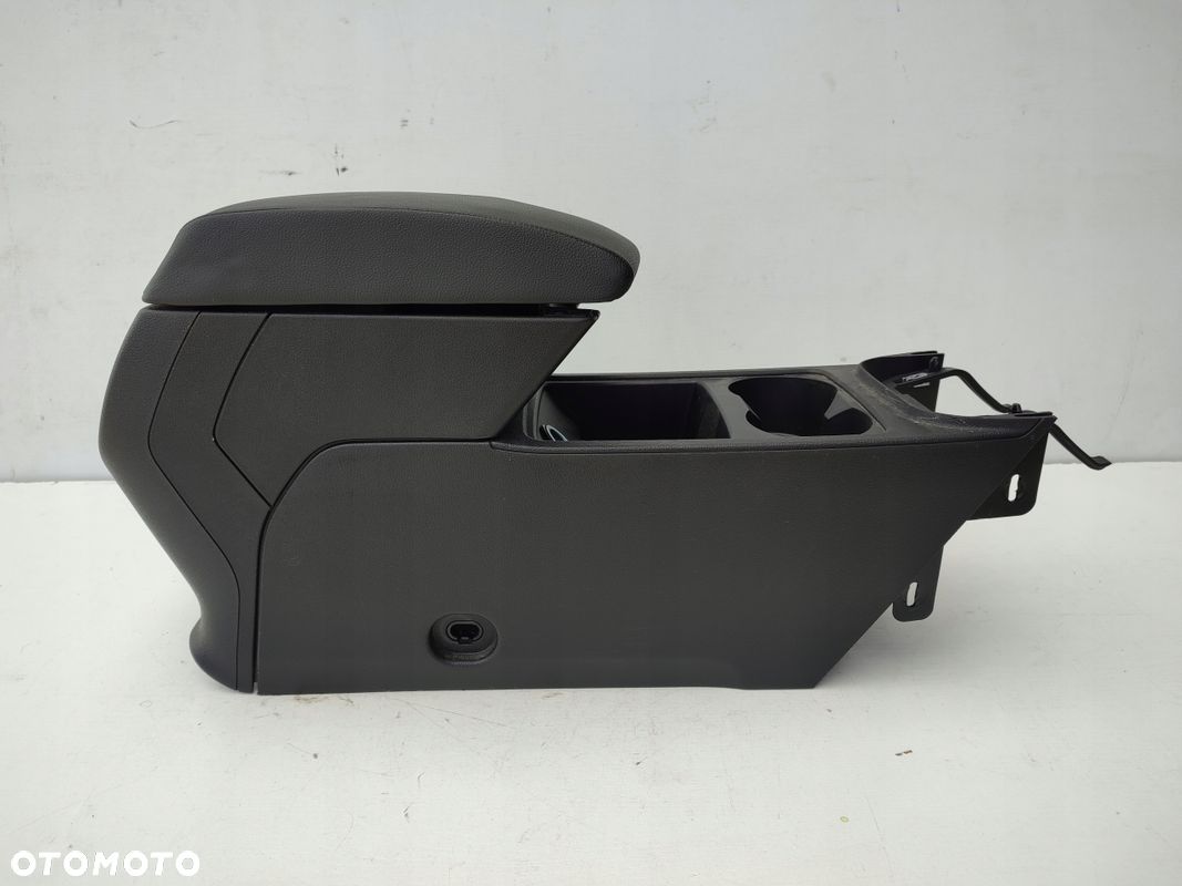 Podłokietnik tunel środkowy SEAT LEON III LIFT USB EUROPA 17-20 - 1