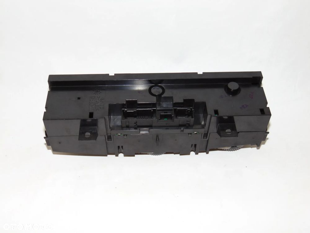 Panel nawiewu klimatyzacji 2E1907040 VW Crafter I 06-11r - 8