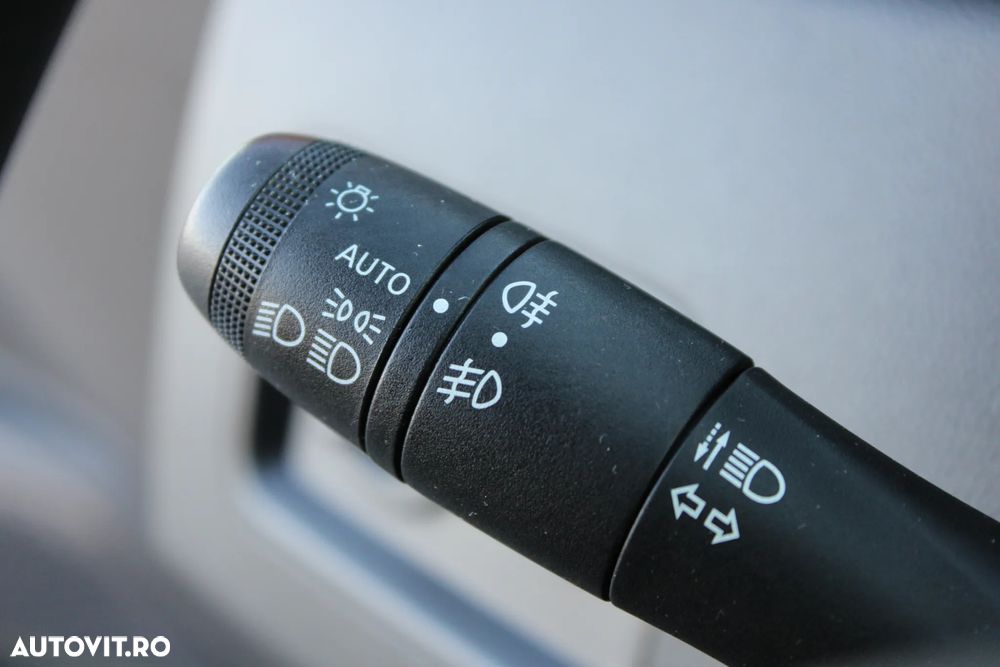 Dacia Duster TCe 100 2WD Prestige - 33