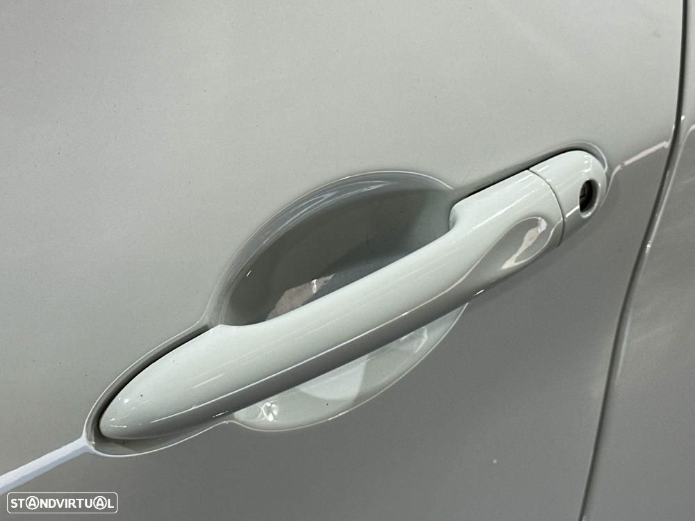 Renault Zoe (c/ Bateria) Limited 50 - 18