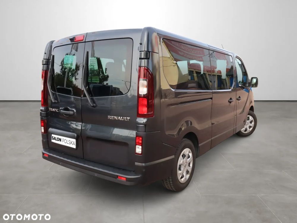 Renault Trafic - 2