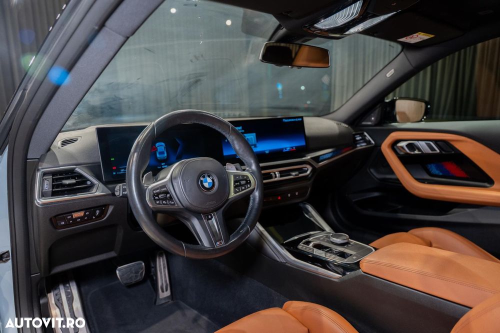 BMW M2 M240i xDrive AT - 14